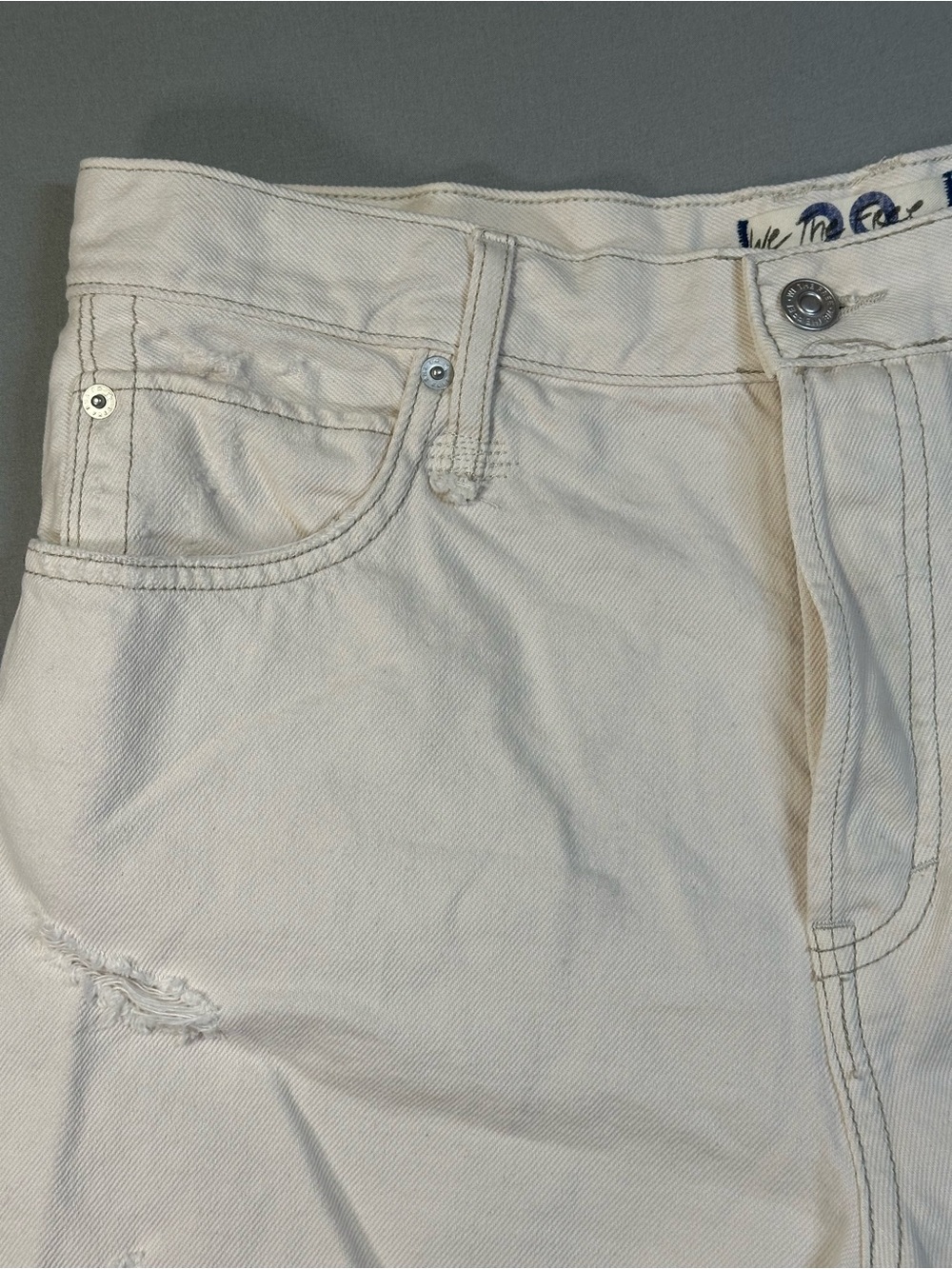 We The Free by Free People Makai Cutoff Shorts, Distressed Off White - 29 - Picture 6 of 13